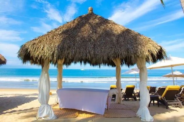 Marival Emotions Resort & Suites All Inclusive