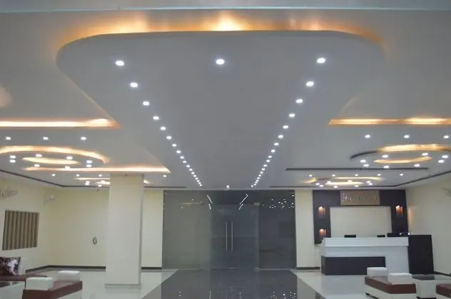 Hotel Mariya International - Lobi