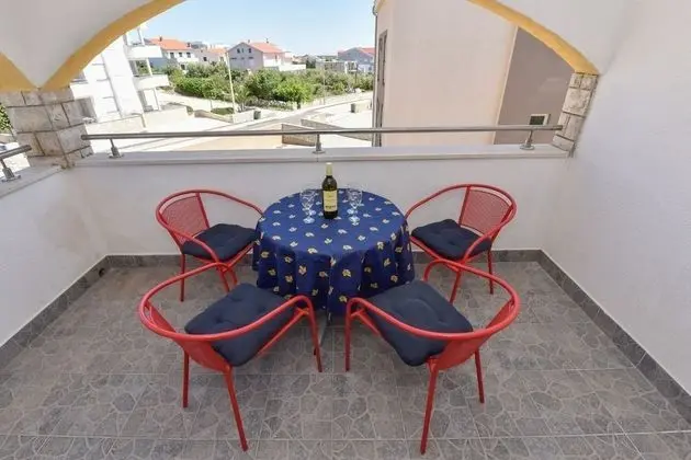 Mark - 200 m From sea - M3