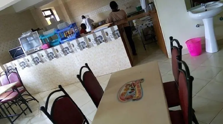Market View Hotel Taveta - Yerinde Yemek