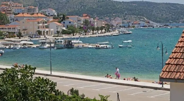 Marko - 30m From Beach - A4