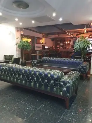 Marla Hotel - Lobi