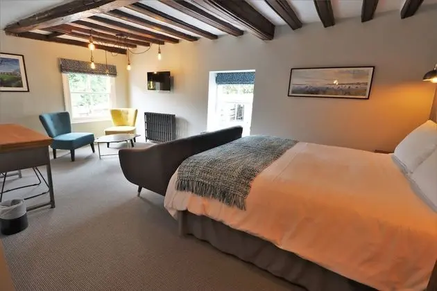 The Marlborough Dedham - Oda