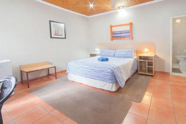 Marle' Lodge Bed & Breakfast - Oda