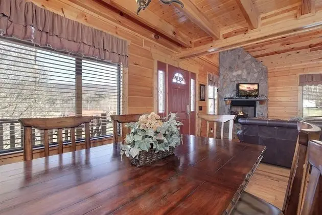 Marlene's Hideaway by Jackson Mountain Homes - Yerinde Yemek