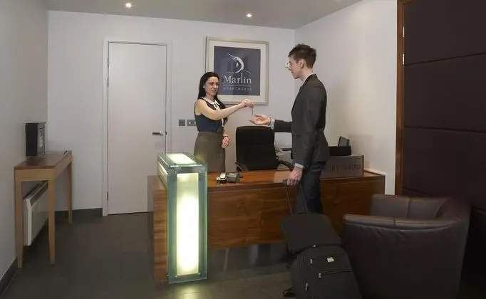 Marlin Apartments Canary Wharf - Lobi