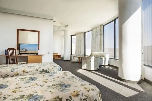 Marlin Beach Hotel - Oda