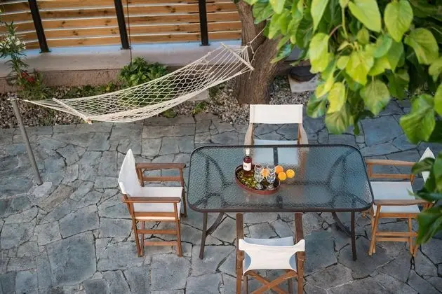 Maro's Village House, Private & Serene Stone Villa - Yerinde Yemek