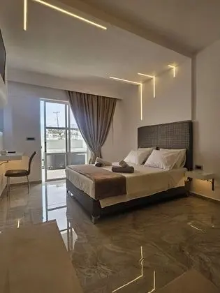 Maroula Blue Studios & Suites - Öne Çıkan Resim