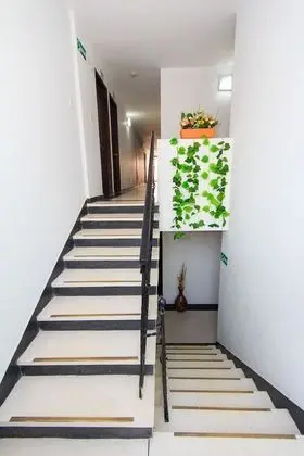 Hotel Marovi - İç Mekan