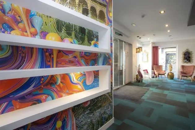 Marquis Hotels Urban - Lobi