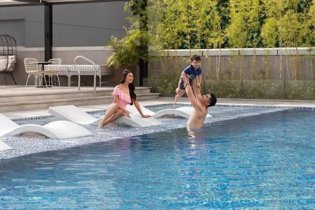 Marriott Clark Hotel - Havuz