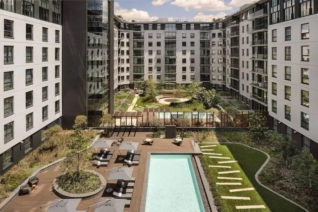 Marriott Executive Apartments Johannesburg, Melrose Arch - Havuz