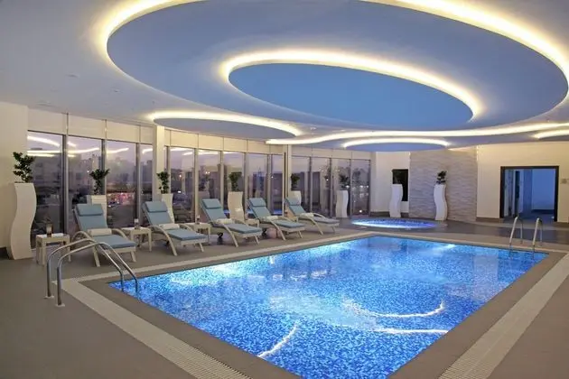 Marriott Executive Apartments Madinah - Havuz