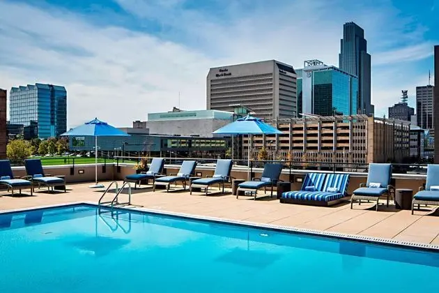Marriott Omaha Downtown at the Capitol District - Havuz