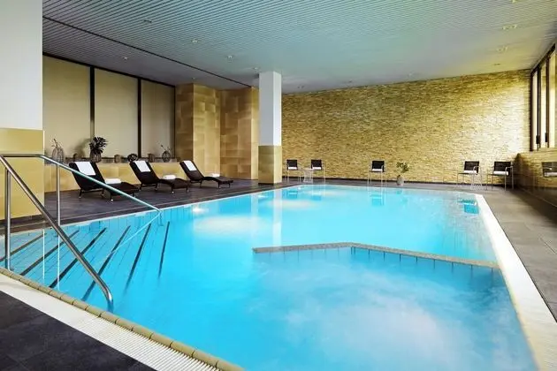 Marriott Hotel Stuttgart Sindelfingen - Havuz