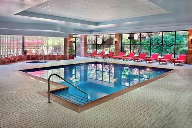 Marriott Trumbull Shelton - Havuz