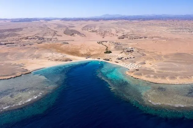 Marsa Nakari Village