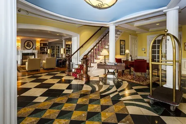 The Marshall House - Lobi