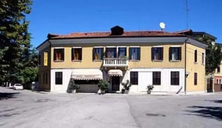 Hotel Martello - Dış Mekan