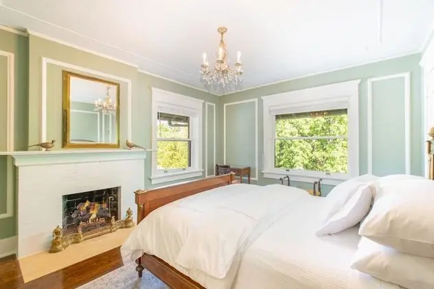 Martha's  Bed and Breakfast