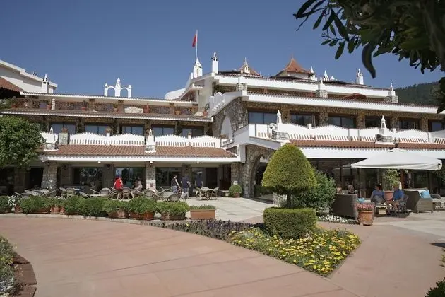 Marti Resort Hotel - Dış Mekan
