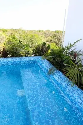 Martiki Condo 2 bedroom sleeps 4 - Havuz
