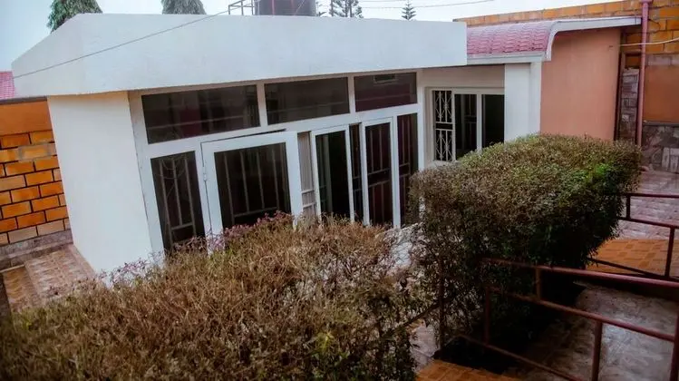 Martin Aviator Hotel
