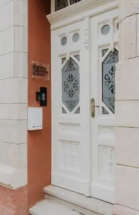 Martin Boutique Hotel - Dış Mekan