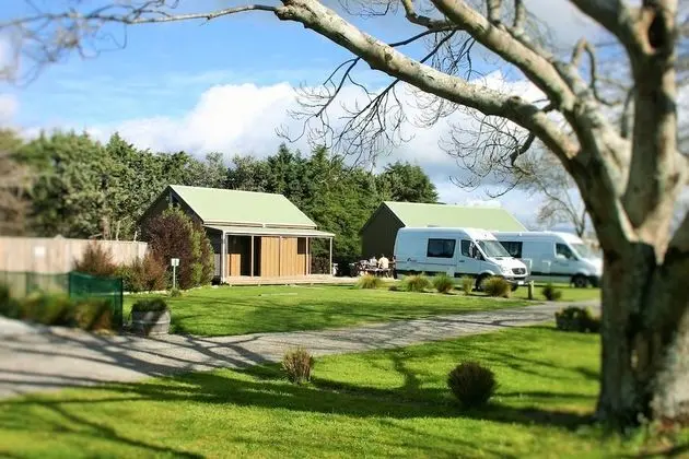 Martinborough TOP 10 Holiday Park - Dış Mekan