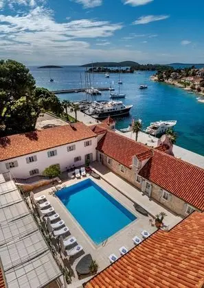 Hotel Martinis Marchi