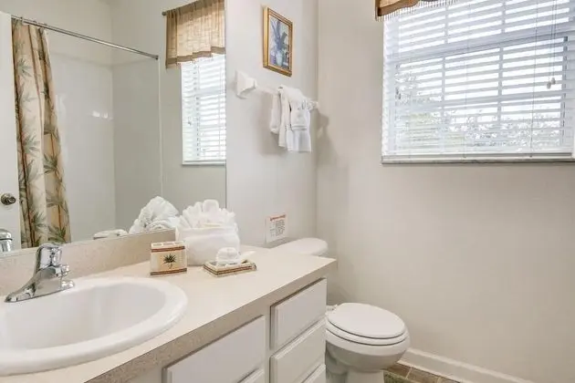 Martin's Windsor Hills Condo