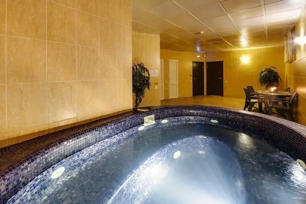 Hotel Marton Villa Rio - Havuz