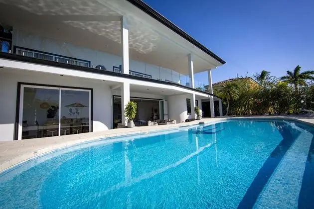 Villa Marunga Luxury and Ocean View - Havuz