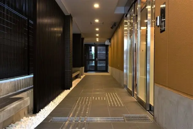 MARUTAMACHI Crystal Hotel - Lobi