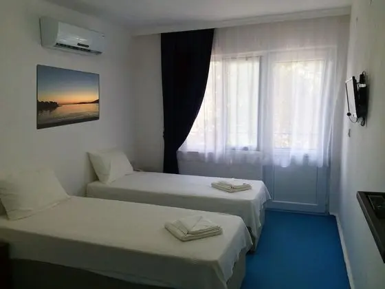 Marvel Beach Hotel - 4