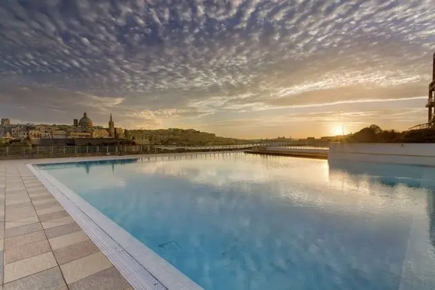 Marvellous Apartment in Tigne Point With Pool