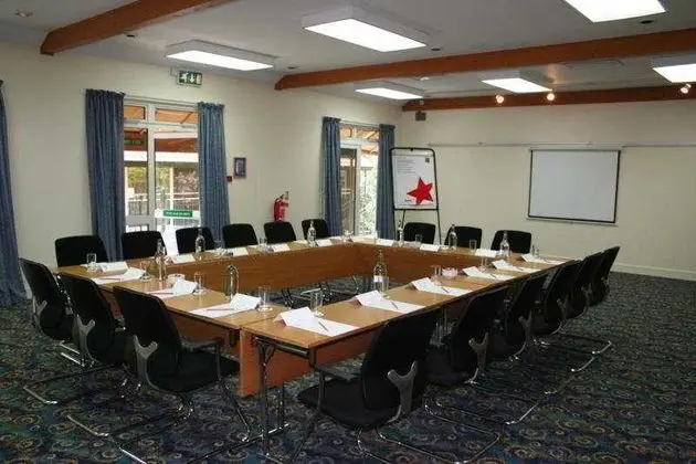Marwell Hotel - İş / Konferans
