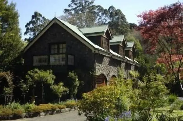 Mary Card's Coach House - Dış Mekan