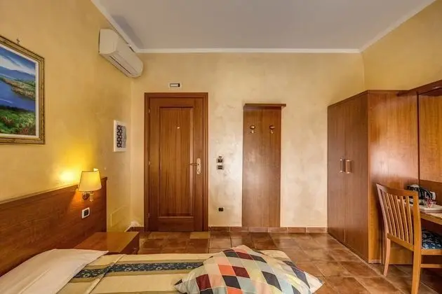 Hotel Maryelen - Oda