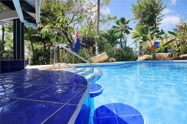 Mary's Boon Beach Resort & Spa - Havuz