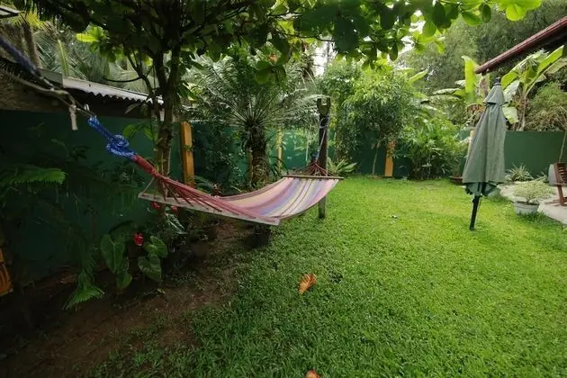 Mary's Palm Garden - Dış Mekan