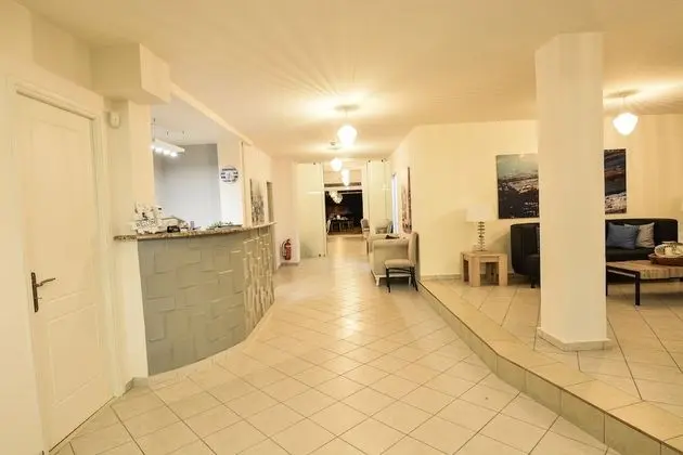 Marzi Boutique Hotel - Lobi