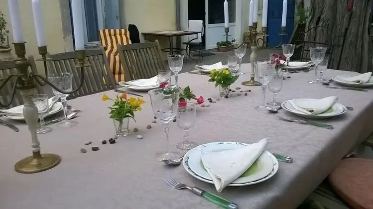 Mas de Bellegou B&B - Yerinde Yemek