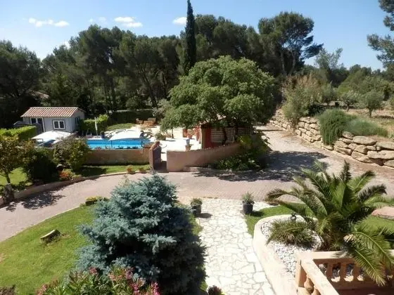 Mas Les Vieux Chenes - Dış Mekan