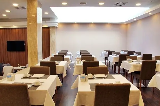 Masa Hotel Almirante