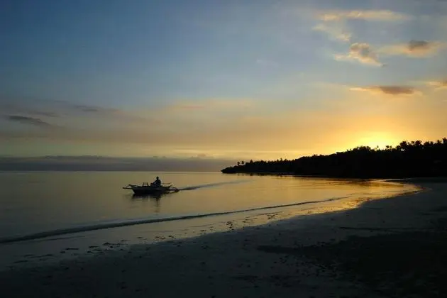 Masamayor's Beach House and Resort