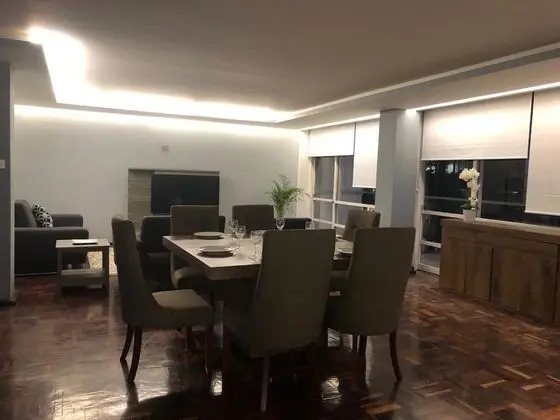 Masaryk Spacious & Modern apt w-Terrace - Yerinde Yemek
