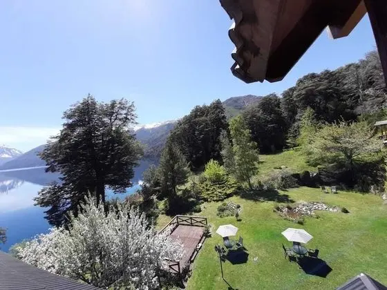 Mascardi Park Lodge & Hotel