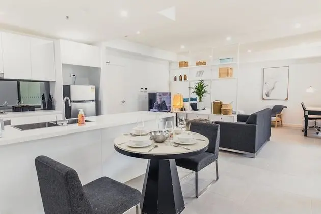 mascot apartment
